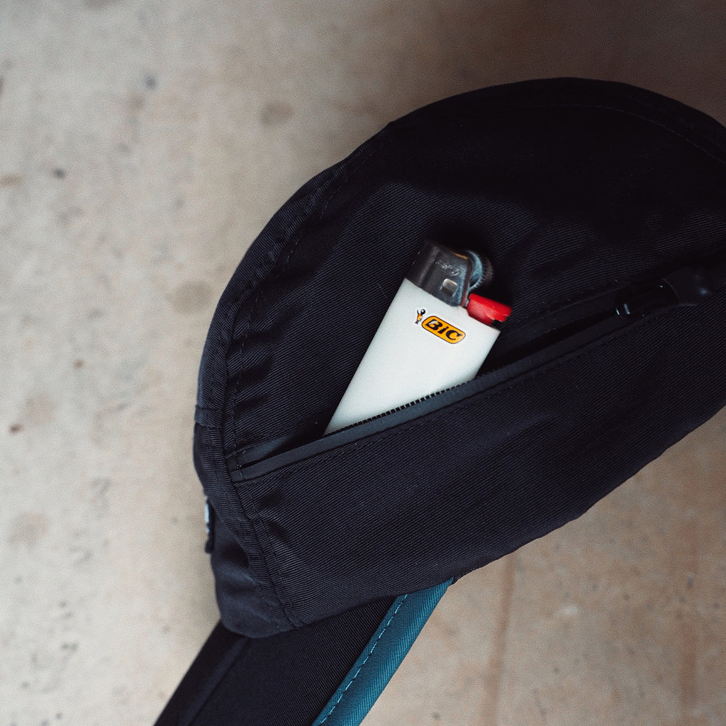 Beyond Arno foldable trail cap with zipped pocket 
